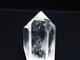 水晶 六角柱 水晶ポイント 原石 置物 一点物  142-6435