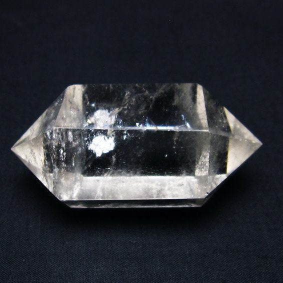 水晶 六角柱 ダブルポイント 原石 ポイント 一点物 142-7928 – 天然石