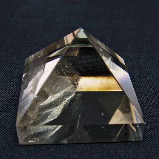 水晶 ピラミッド置物 一点物 145-1004
