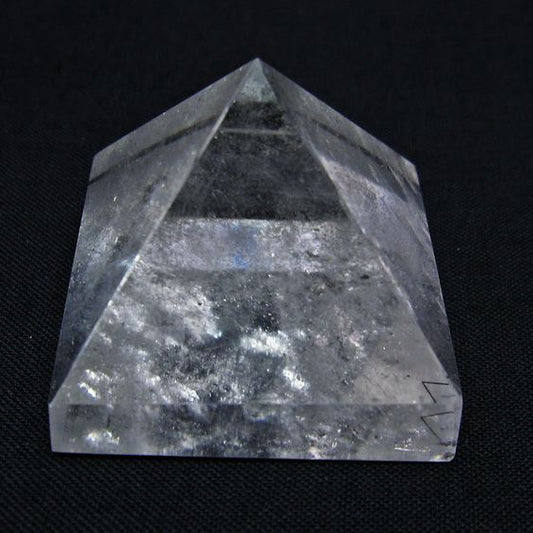 水晶 ピラミッド置物 一点物 145-1015