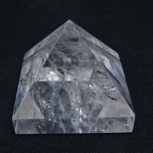 水晶 ピラミッド置物 一点物 145-1064