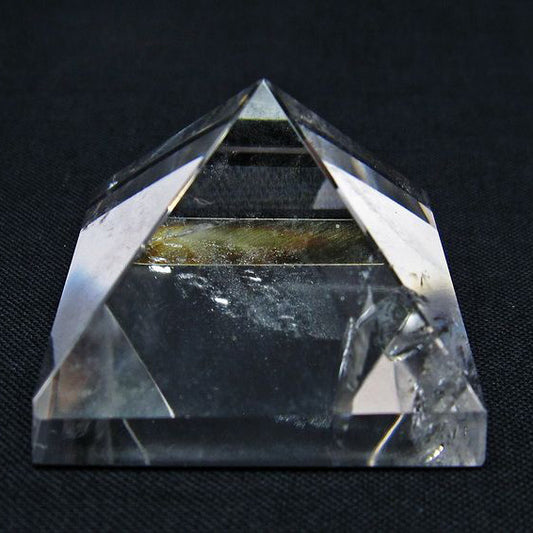 水晶 ピラミッド置物 一点物 145-1086