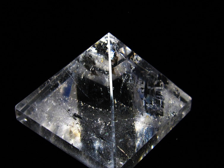 水晶 ピラミッド置物 一点物 145-502