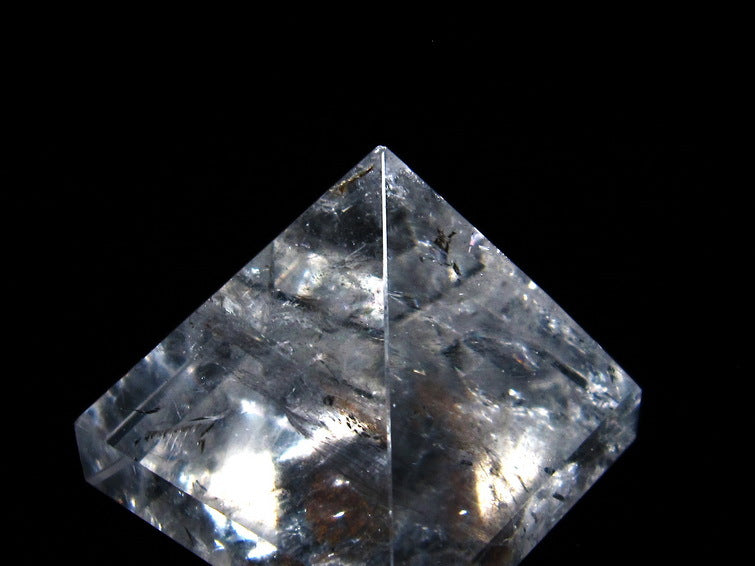 水晶 ピラミッド置物 一点物 145-517 [sold out]