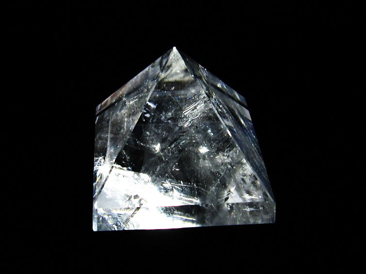 水晶 ピラミッド置物 一点物 145-534