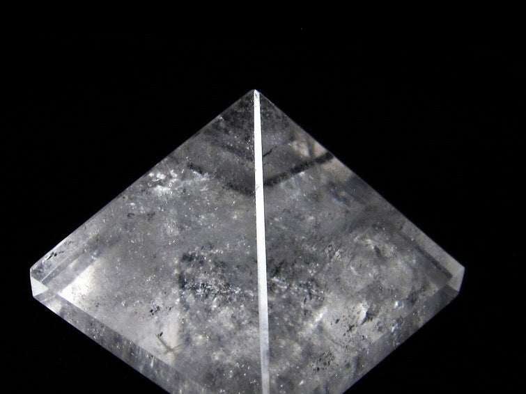 水晶 ピラミッド置物 一点物 145-561