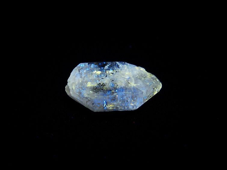 オイルインクォーツ 水晶 原石 石油入り オイルクォーツ 一点物 171-2939
