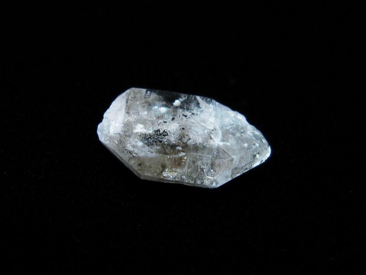 オイルインクォーツ 水晶 原石 石油入り オイルクォーツ 一点物 171-2939