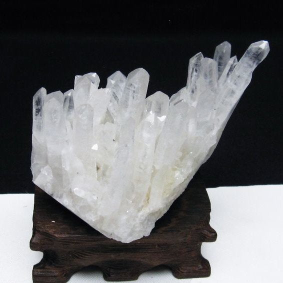 水晶 クラスター 四川省産 水晶 原石 台座付属 一点物 172-2836