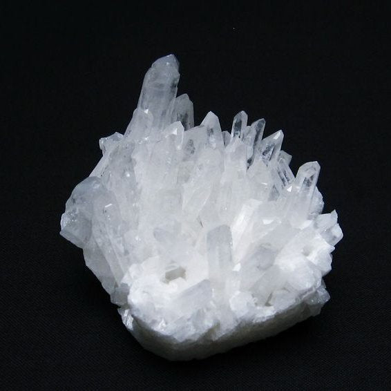 水晶 クラスター 四川省産 水晶 原石 一点物  – 天然石