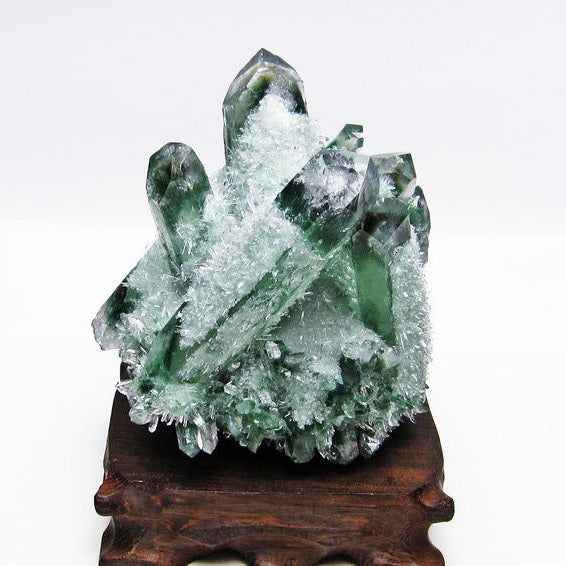緑水晶 クラスター 原石 台座付属 182-4826