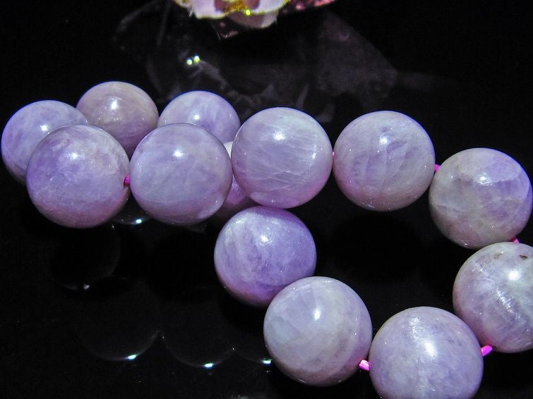 ミルキークンツァイト ブレスレット 18mm 一点物 211-372 – 天然石